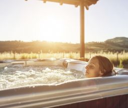 De Wellness Villa biedt u een buiten jacuzzi